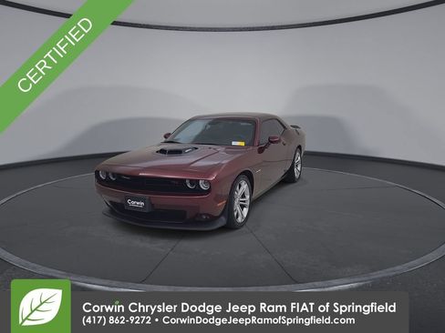 Used 2022 Dodge Challenger R/T w/ Shaker Package RWD image 6
