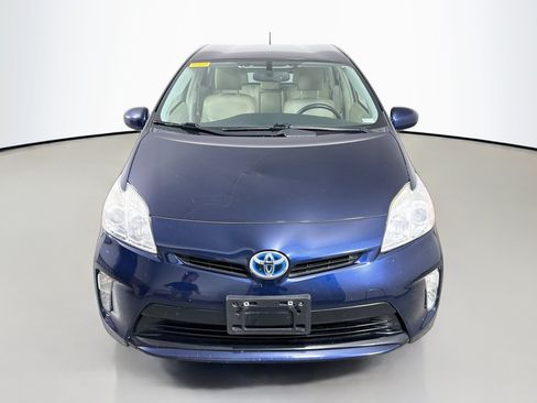 Used 2013 Toyota Prius Four FWD image 2