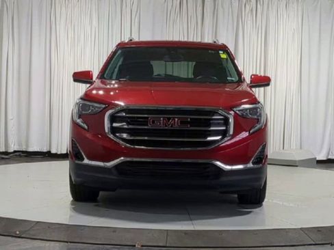 Used 2020 GMC Terrain SLT w/ Preferred Package FWD image 4