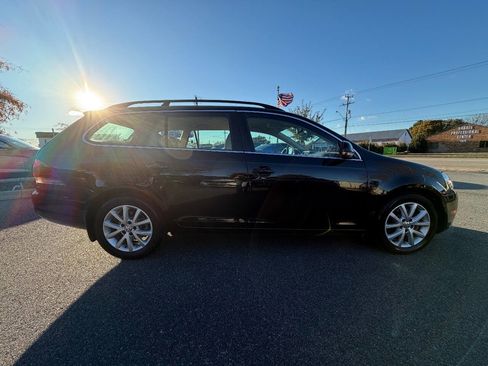 Used 2014 Volkswagen Jetta SE image 14