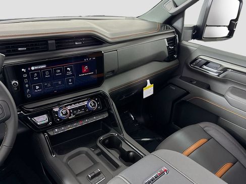 New 2026 GMC Sierra 2500 AT4 AWD/4WD image 24