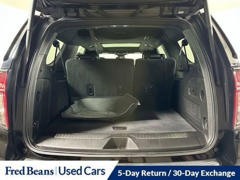 Certified 2023 Chevrolet Suburban Z71 w/ Luxury Package AWD/4WD image 30