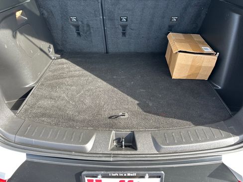 Used 2022 Chevrolet TrailBlazer LT image 12