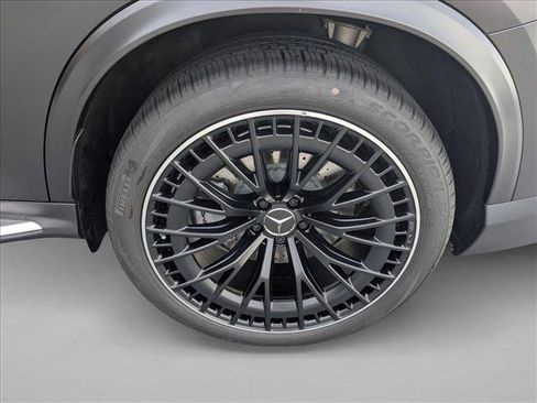 New 2026 Mercedes-Benz GLC 43 AMG 4MATIC Coupe image 9