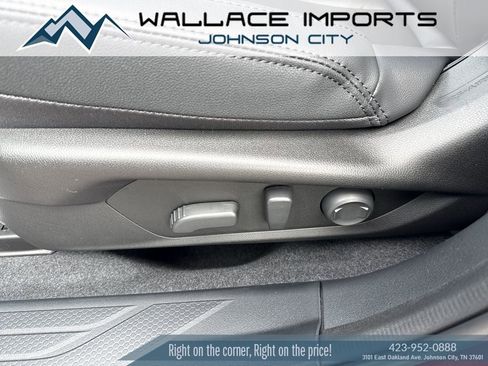 New 2026 Subaru Outback Premium image 10