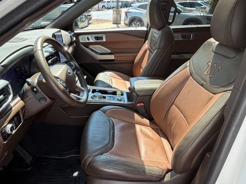 Used 2023 Ford Explorer King Ranch w/ Technology Package AWD/4WD image 25