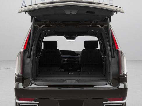 Used 2023 Cadillac Escalade Sport w/ LPO, ONYX Package RWD image 32