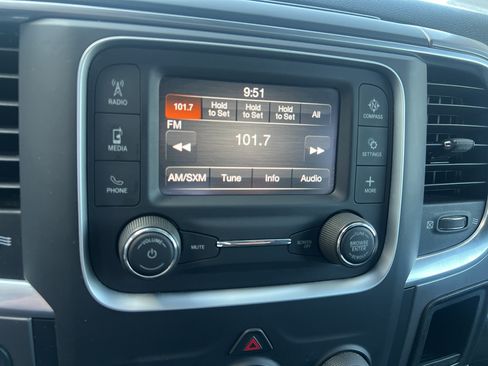 Used 2024 RAM 1500 Warlock RWD image 29