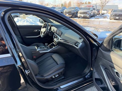 Used 2019 BMW 330i xDrive Sedan w/ Convenience Package image 24