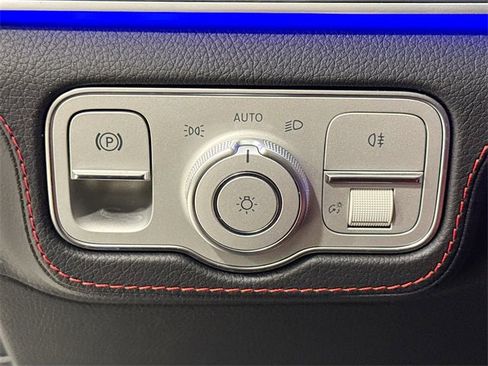 Used 2025 Mercedes-Benz GLE 53 AMG 4MATIC image 10