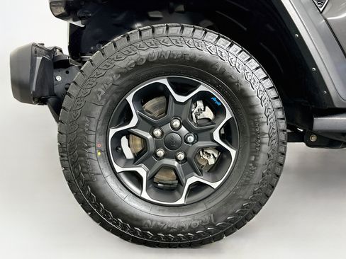 Used 2023 Jeep Wrangler Unlimited Rubicon 4xe w/ Steel Bumper Group AWD/4WD image 11
