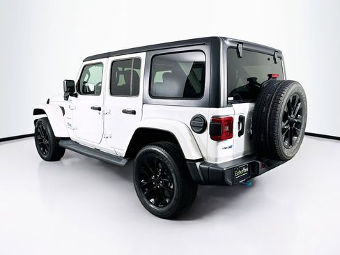 Used 2023 Jeep Wrangler Sahara w/ Cold Weather Group image 5