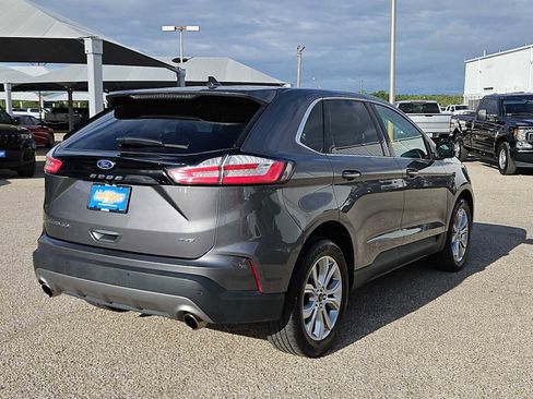 Used 2024 Ford Edge Titanium image 8