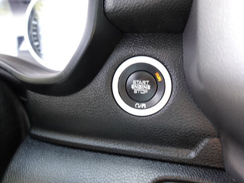 Used 2020 RAM 1500 Big Horn AWD/4WD image 54