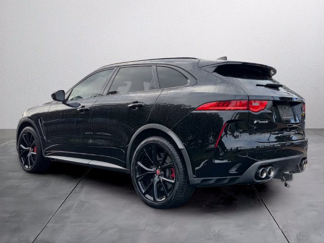 Used 2020 Jaguar F-PACE SVR AWD/4WD image 3