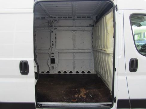 Used 2020 RAM ProMaster 2500 image 5