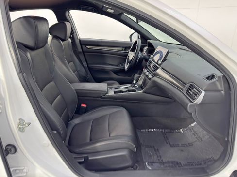 Used 2020 Honda Accord Sport image 14