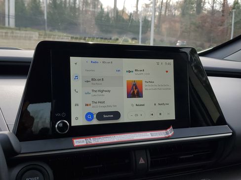 Certified 2025 Toyota Prius Limited image 22