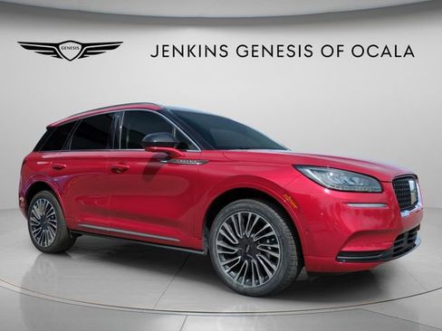 Used 2021 Lincoln Corsair Standard image 1