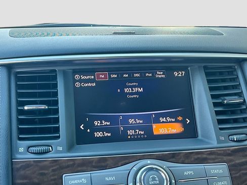 Used 2020 Nissan Armada Platinum w/ Captain's Chairs Package image 15