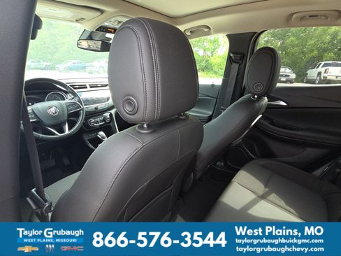 Used 2020 Buick Encore GX Select w/ Experience Buick Package FWD image 27