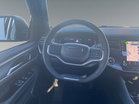 New 2026 Jeep Grand Wagoneer Limited image 12