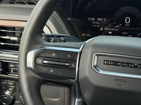 Certified 2025 GMC Yukon Denali AWD/4WD image 14