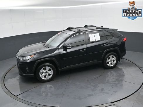 Used 2021 Toyota RAV4 XLE w/ Convenience Package image 45