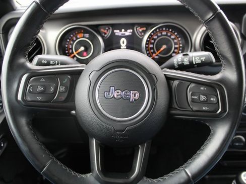 Used 2021 Jeep Wrangler Sport S image 10