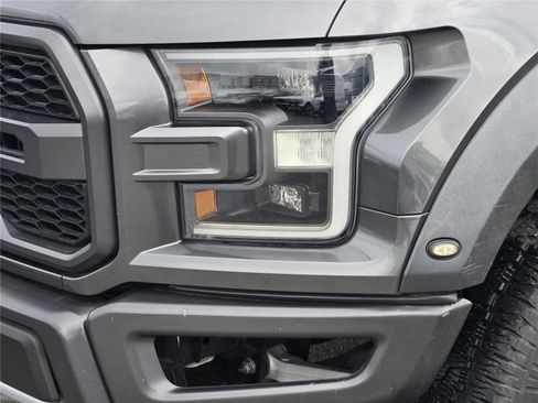 Used 2019 Ford F150 Raptor w/ Equipment Group 802A Luxury AWD/4WD image 10