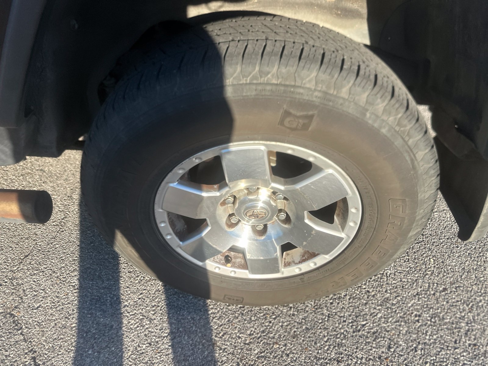 Used 2009 Toyota FJ Cruiser 2WD w/ Convenience Pkg image 9