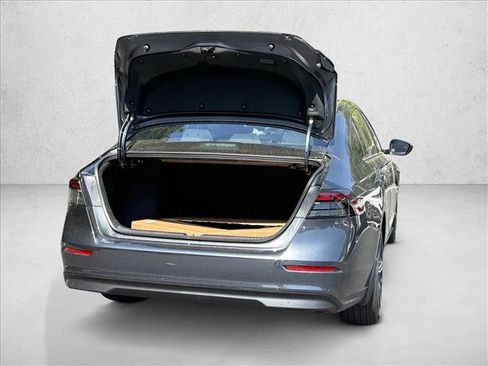 New 2026 Honda Accord SE image 2