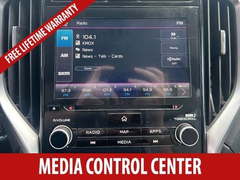 Used 2022 Subaru Ascent Limited w/ Technology Package AWD/4WD image 9