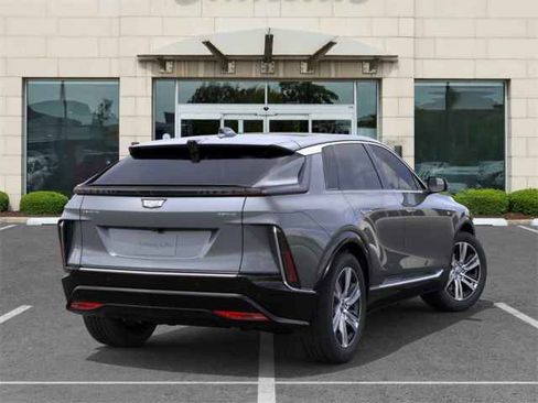 Certified 2023 Cadillac Lyriq 2WD image 4