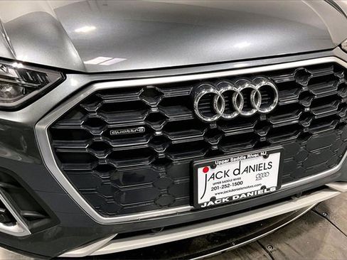 Used 2022 Audi Q5 2.0T Premium image 29