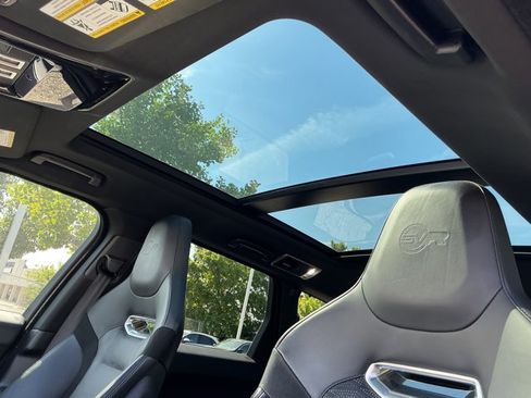 Used 2018 Land Rover Range Rover Sport SVR AWD/4WD image 13