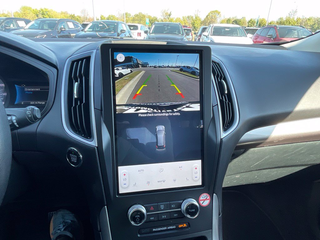 Used 2024 Ford Edge SEL AWD/4WD image 14