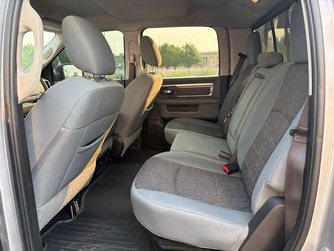 Used 2019 RAM 1500 Classic SLT w/ Luxury Group AWD/4WD image 11