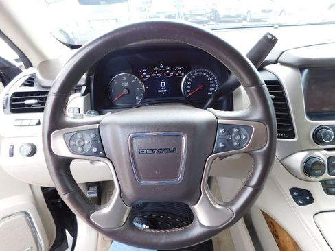 Used 2015 GMC Yukon XL Denali w/ Touring Package image 30