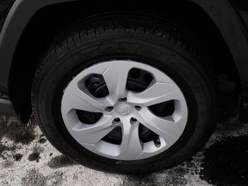 Certified 2025 Toyota RAV4 LE image 15