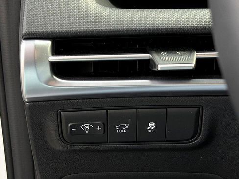 Used 2025 Hyundai Tucson SEL image 18