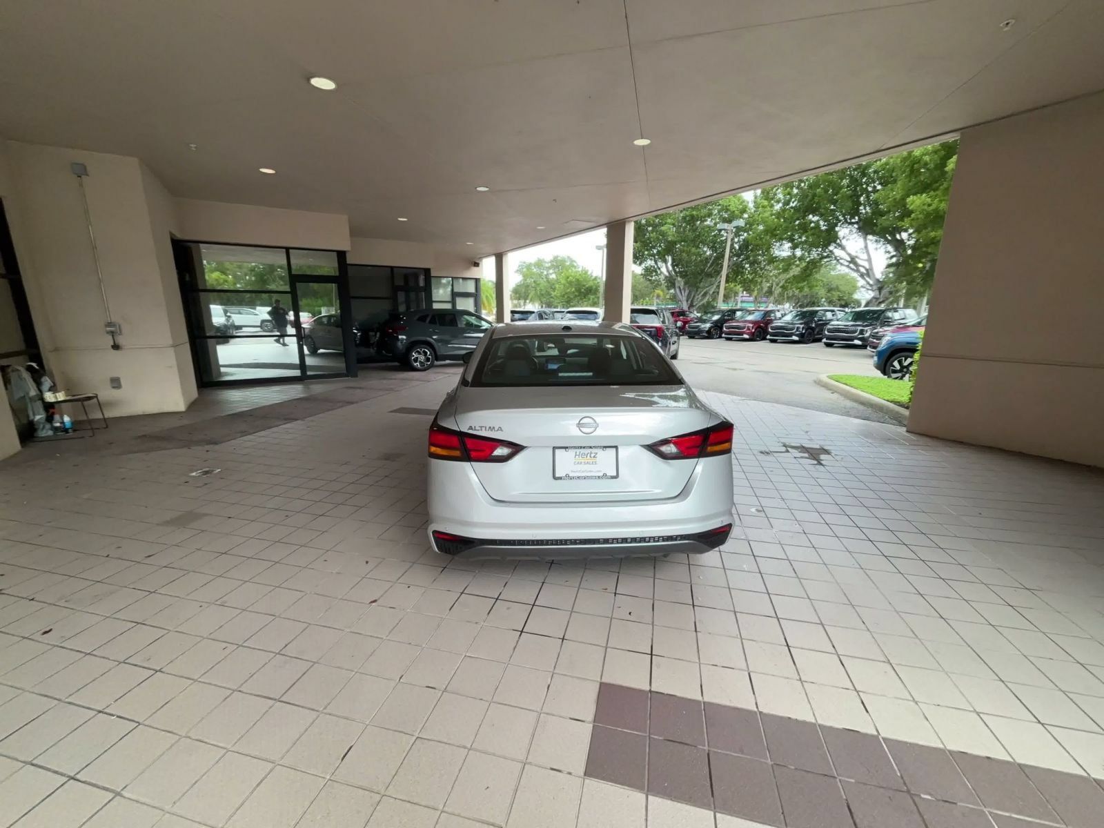 Used 2026 Nissan Altima 2.5 SV FWD image 12