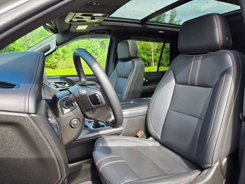 Used 2024 Chevrolet Tahoe RST w/ Luxury Package AWD/4WD image 13