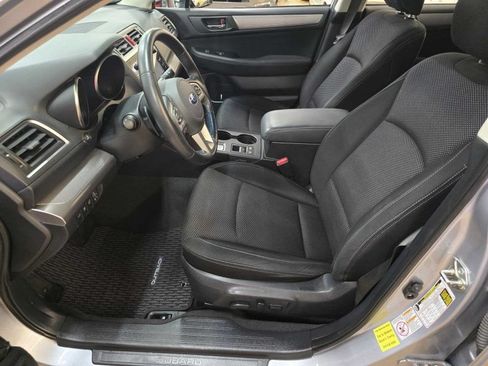 Used 2015 Subaru Outback 2.5i Premium AWD/4WD image 6