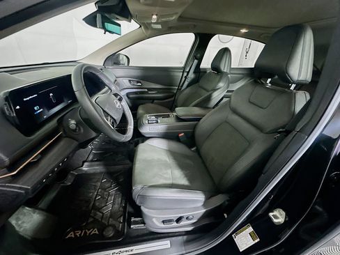 Used 2024 Nissan Ariya AWD image 13