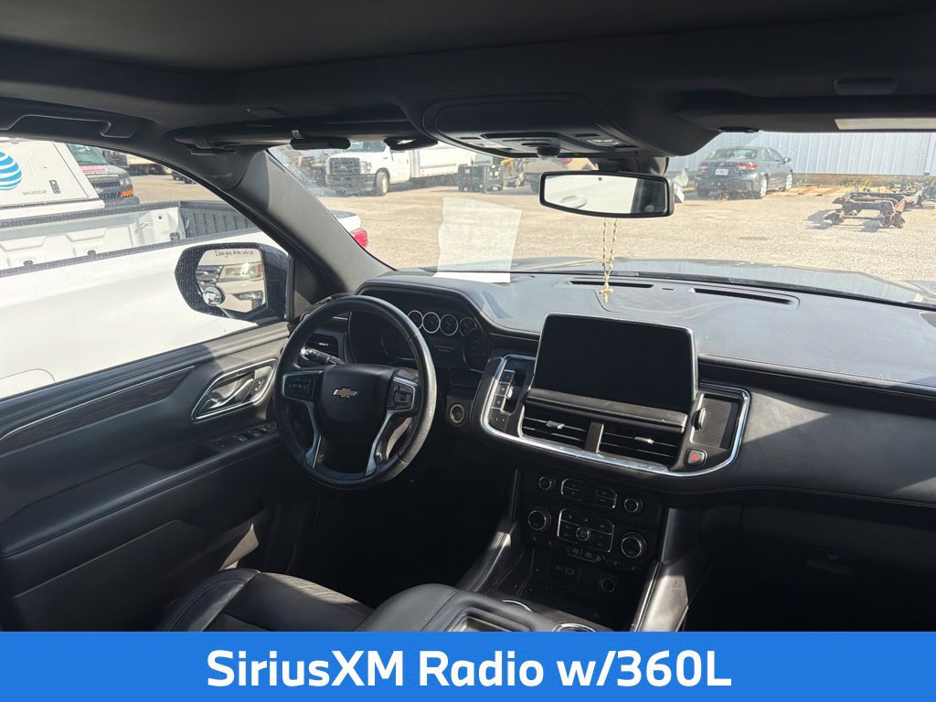 Used 2021 Chevrolet Suburban LT RWD image 9
