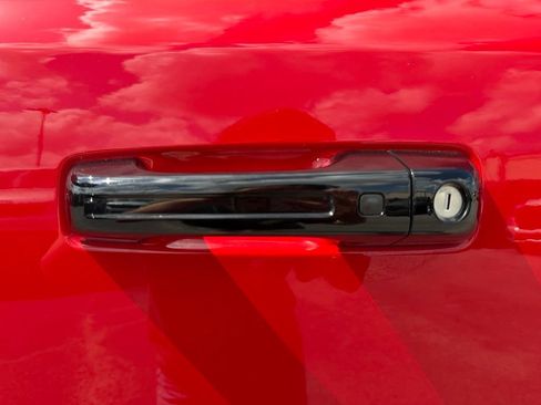 Used 2023 RAM 1500 Laramie AWD/4WD image 27