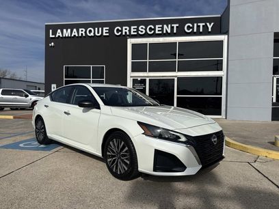 Used 2025 Nissan Altima 2.5 SV