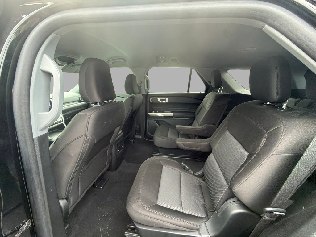 Used 2023 Ford Explorer XLT AWD/4WD image 14