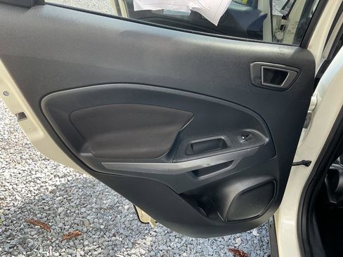 Used 2021 Ford EcoSport SE AWD/4WD image 15